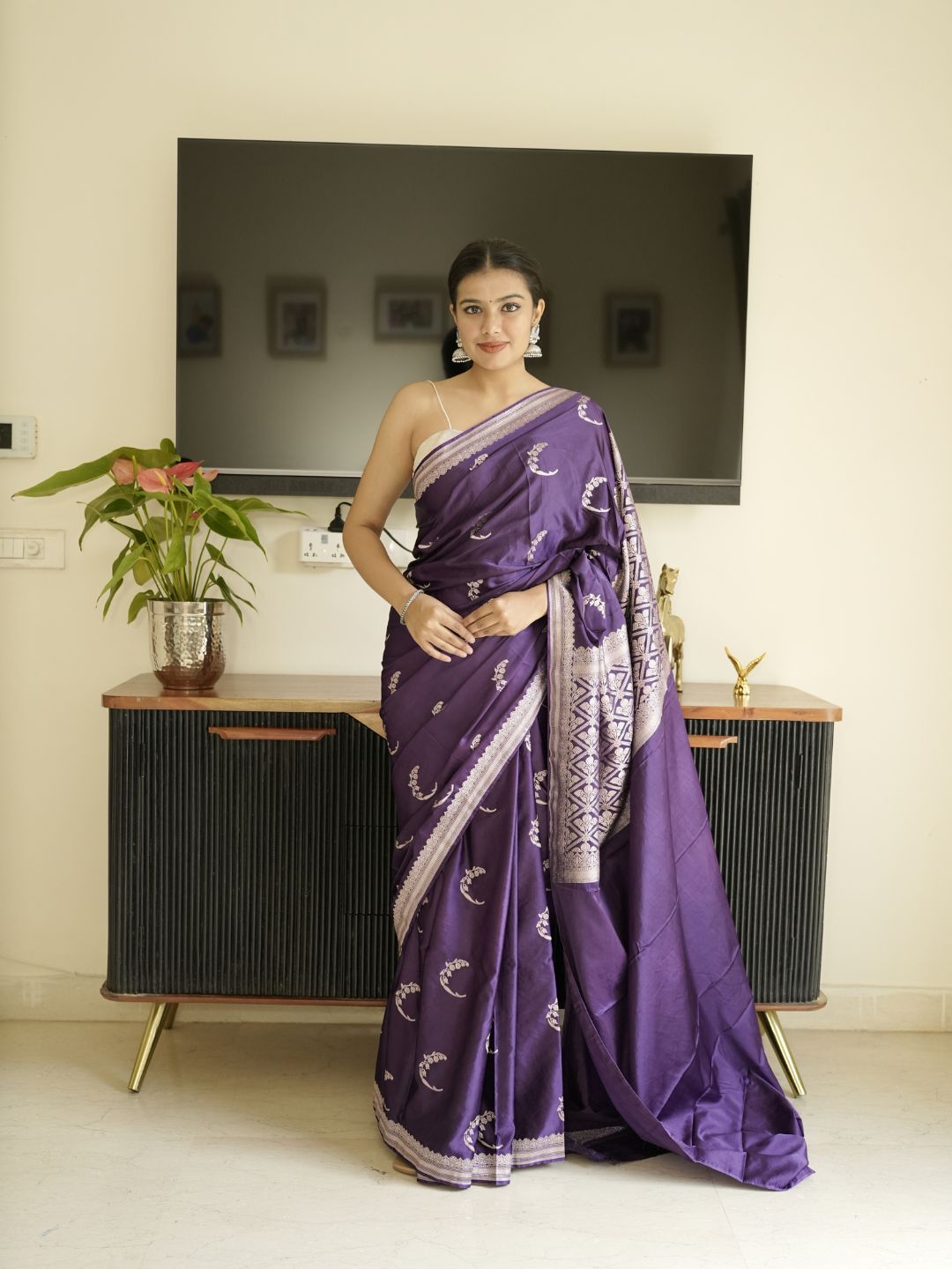 Purple Banarasi Silk Saree With Zari Border