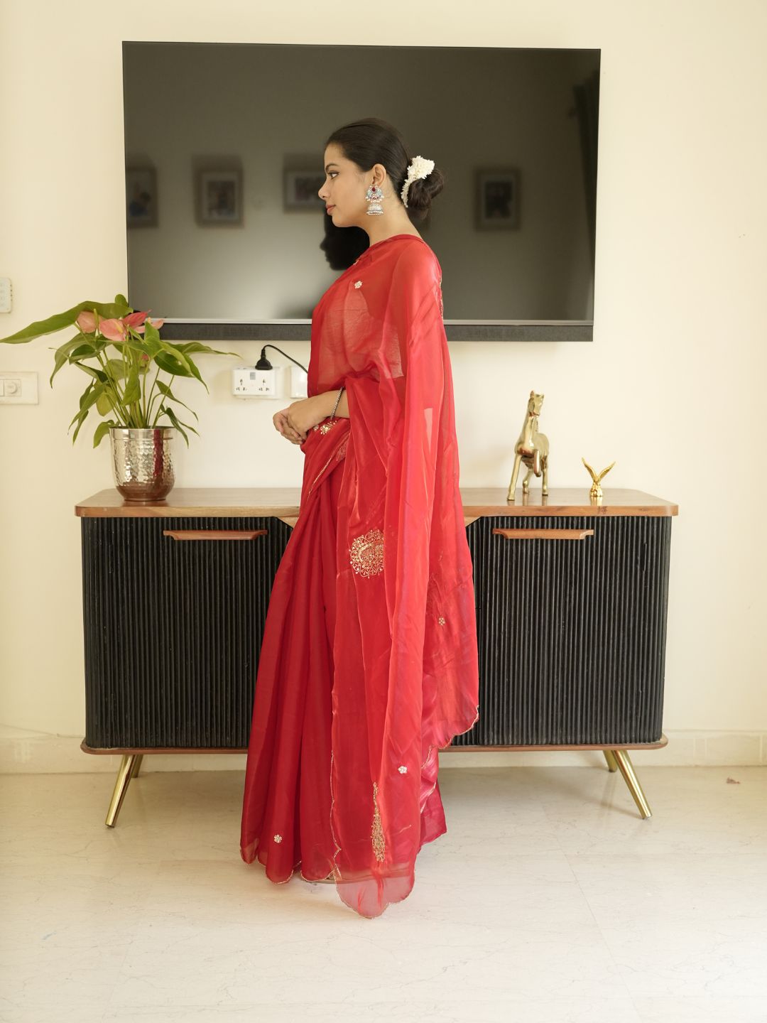 Red Organza Saree With Hand Zardoshi Work