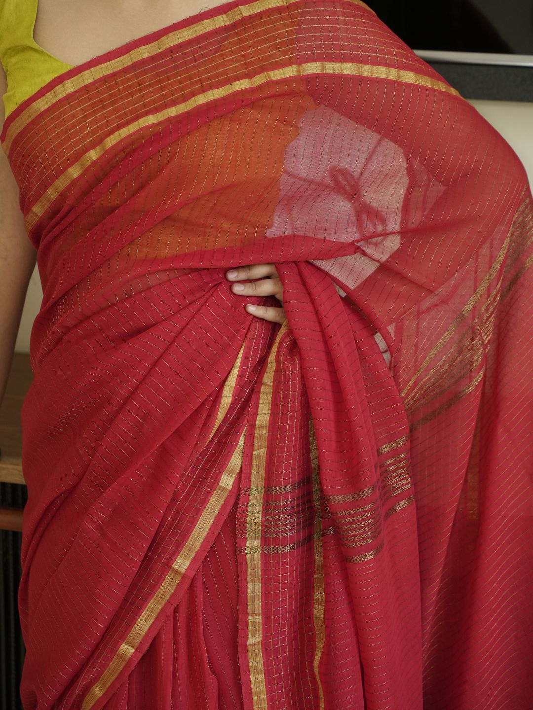 Red Mul Cotton Saree With Zari Sripes