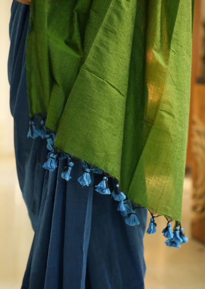 Ocean Melody – Blue & Green Cotton Saree