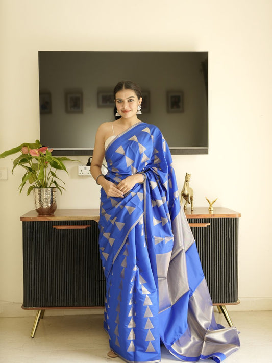 Blue Silk Saree With Zari Work
