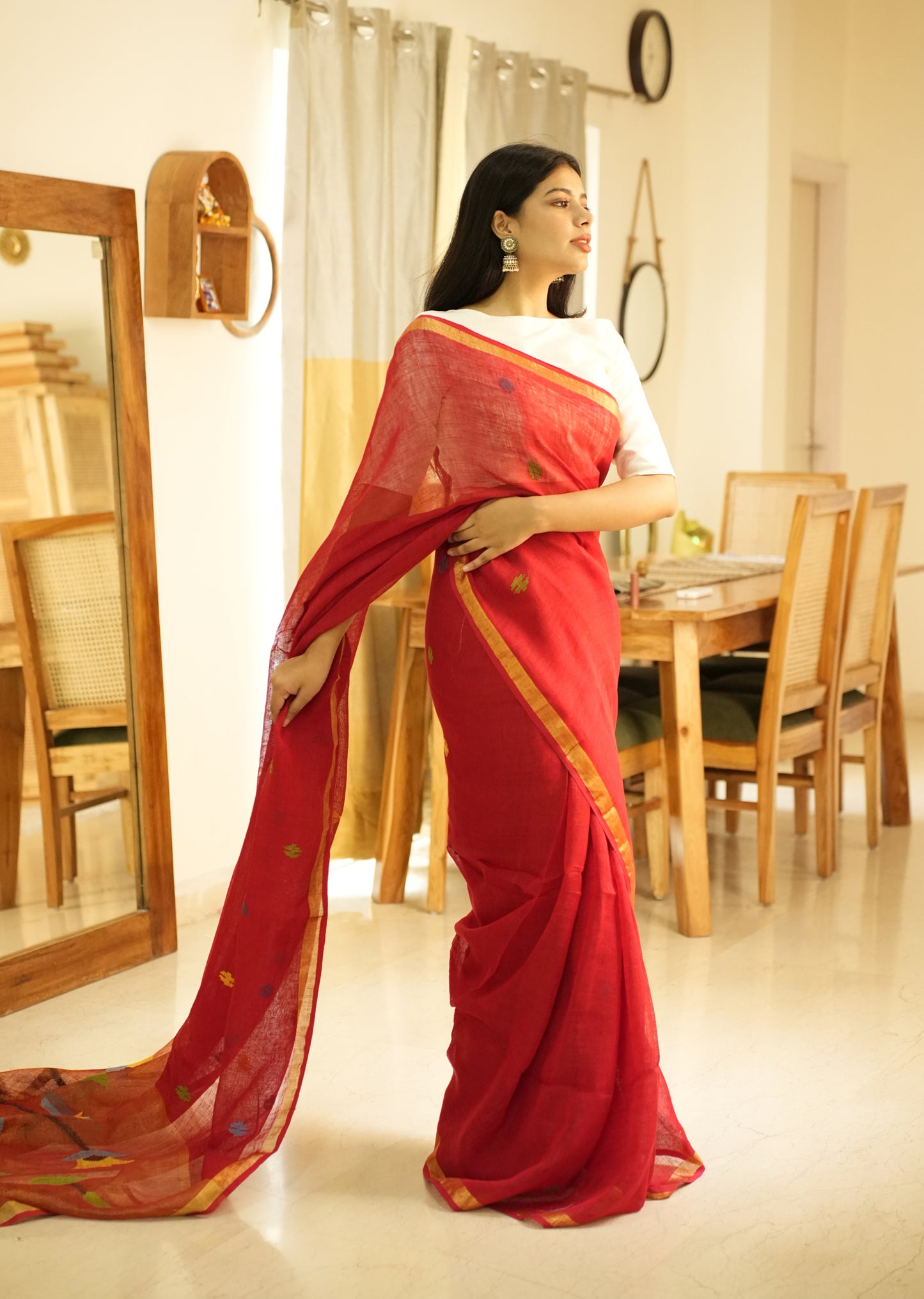 Paithani Blossom – Handpainted Red Linen Saree
