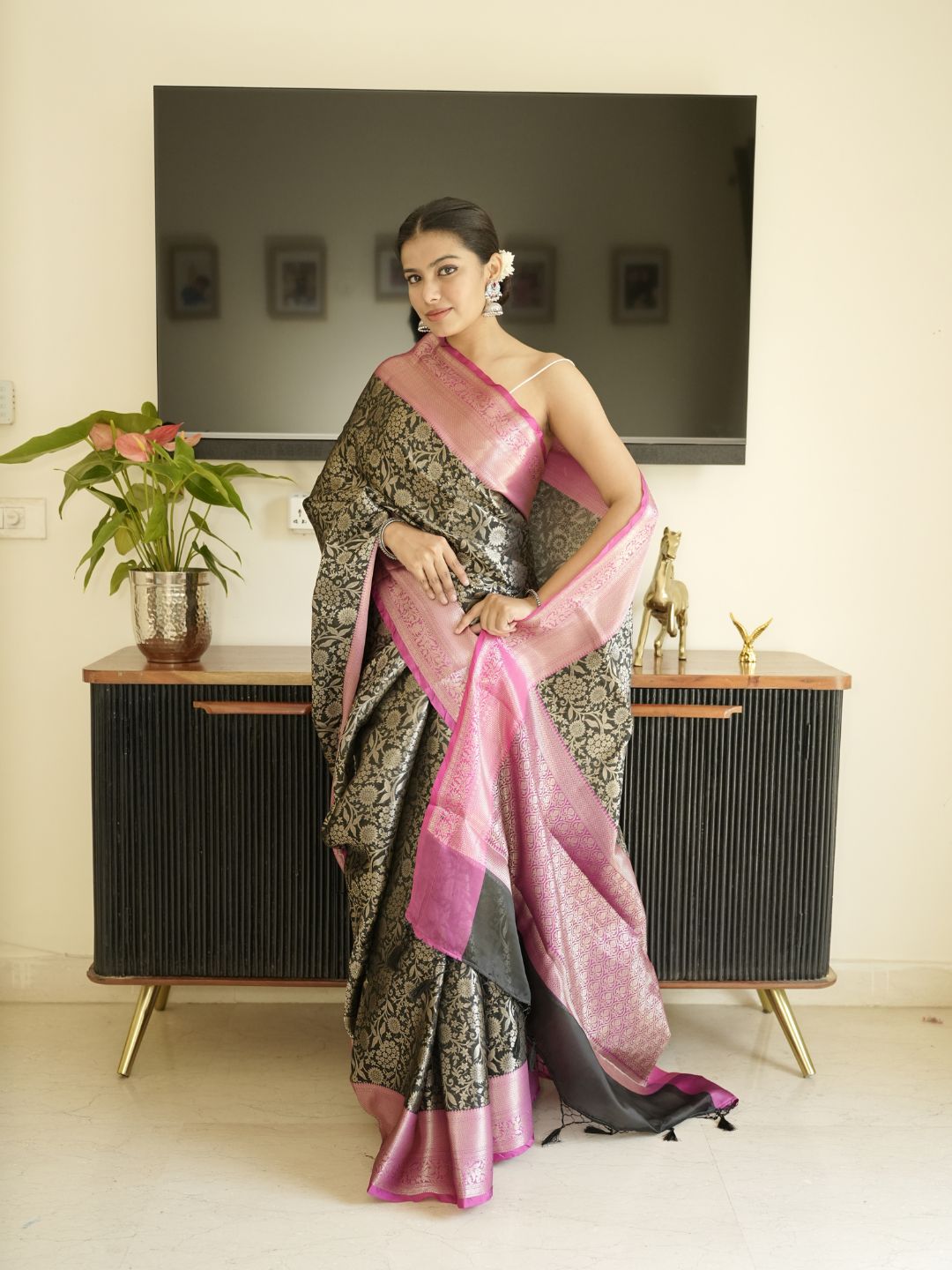 Black-Pink Banarasi Saree