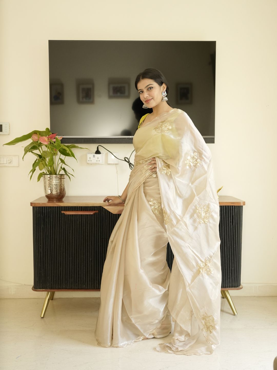 Ivory Organza Saree With Hand Zardoshi Work