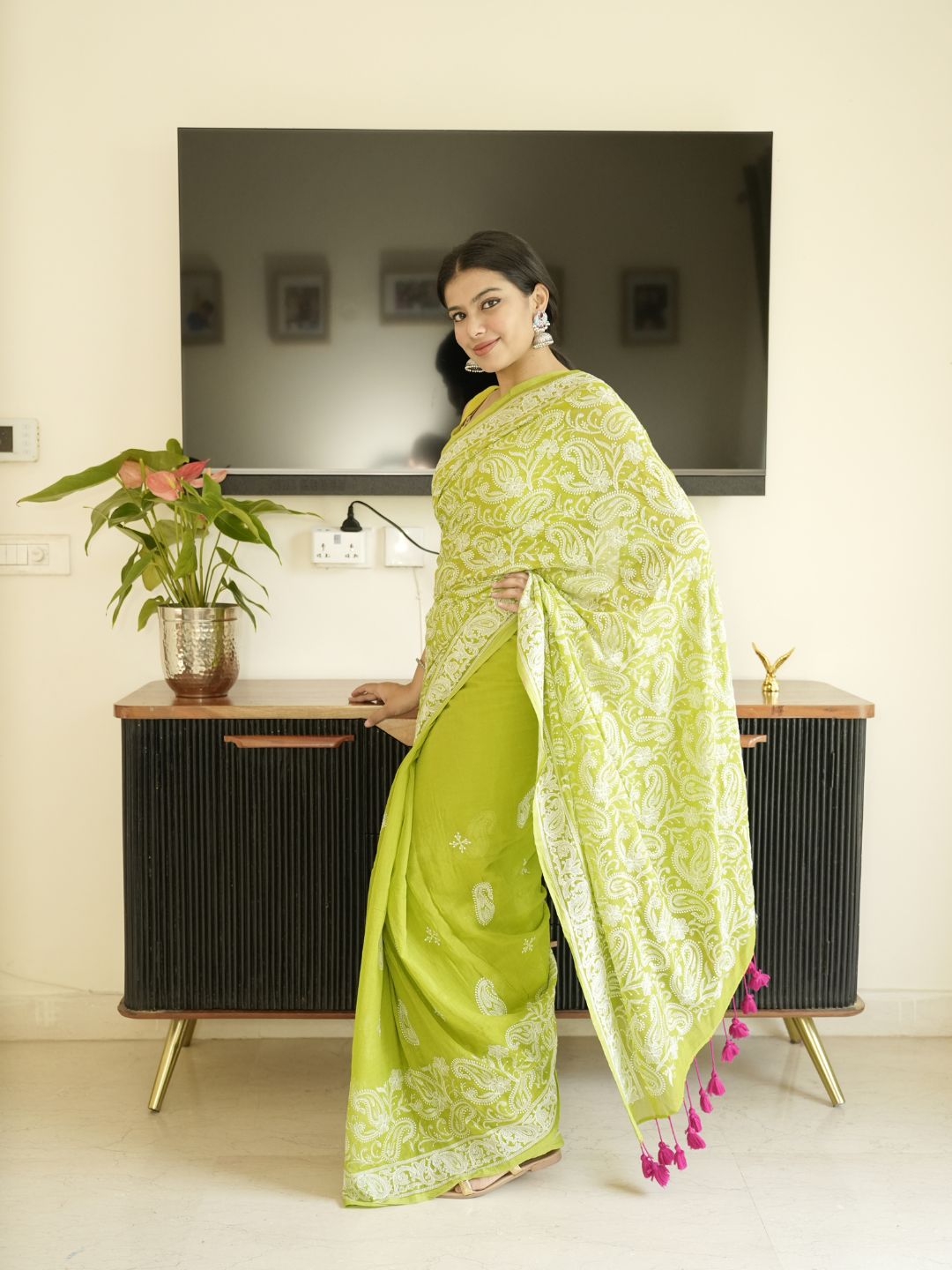 Green Mul-Cotton Chikankari Saree
