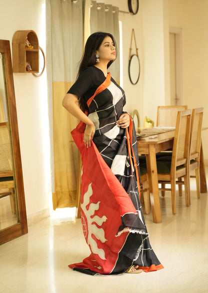 Udaya – Sunrise-Inspired Pure Silk Handpainted Saree