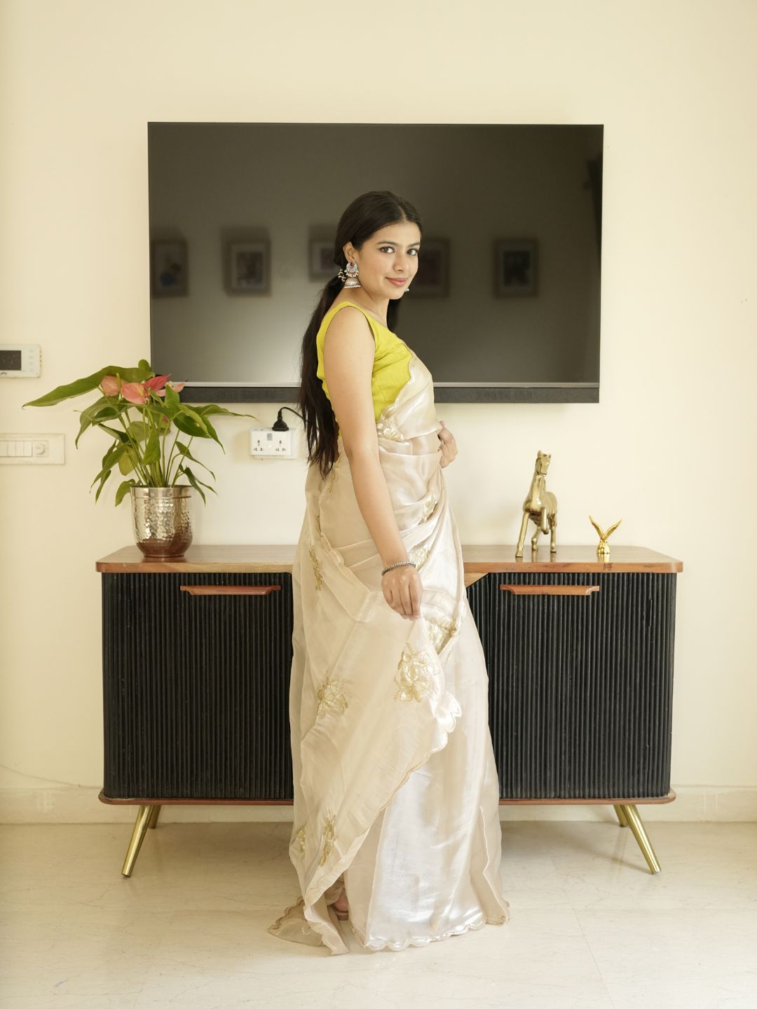 Ivory Organza Saree With Hand Zardoshi Work