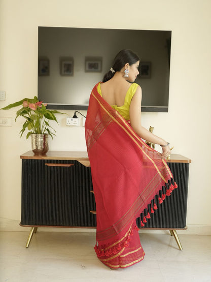 Red Mul Cotton Saree With Zari Sripes