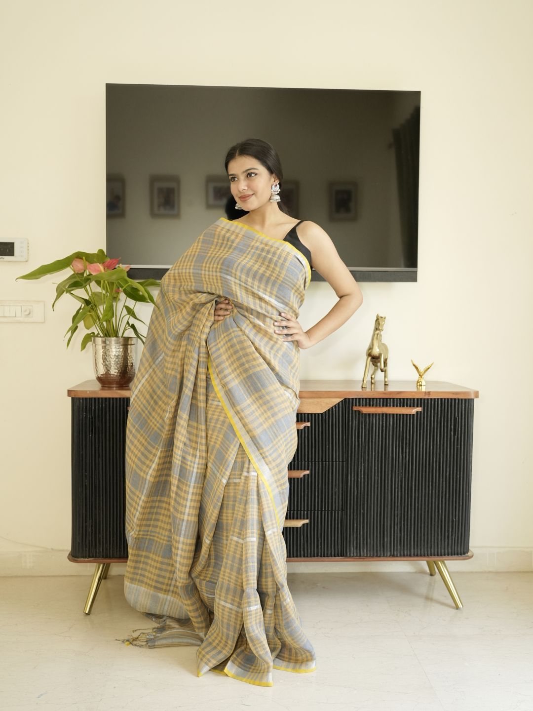 Yellow-Grey Checked Linen Saree