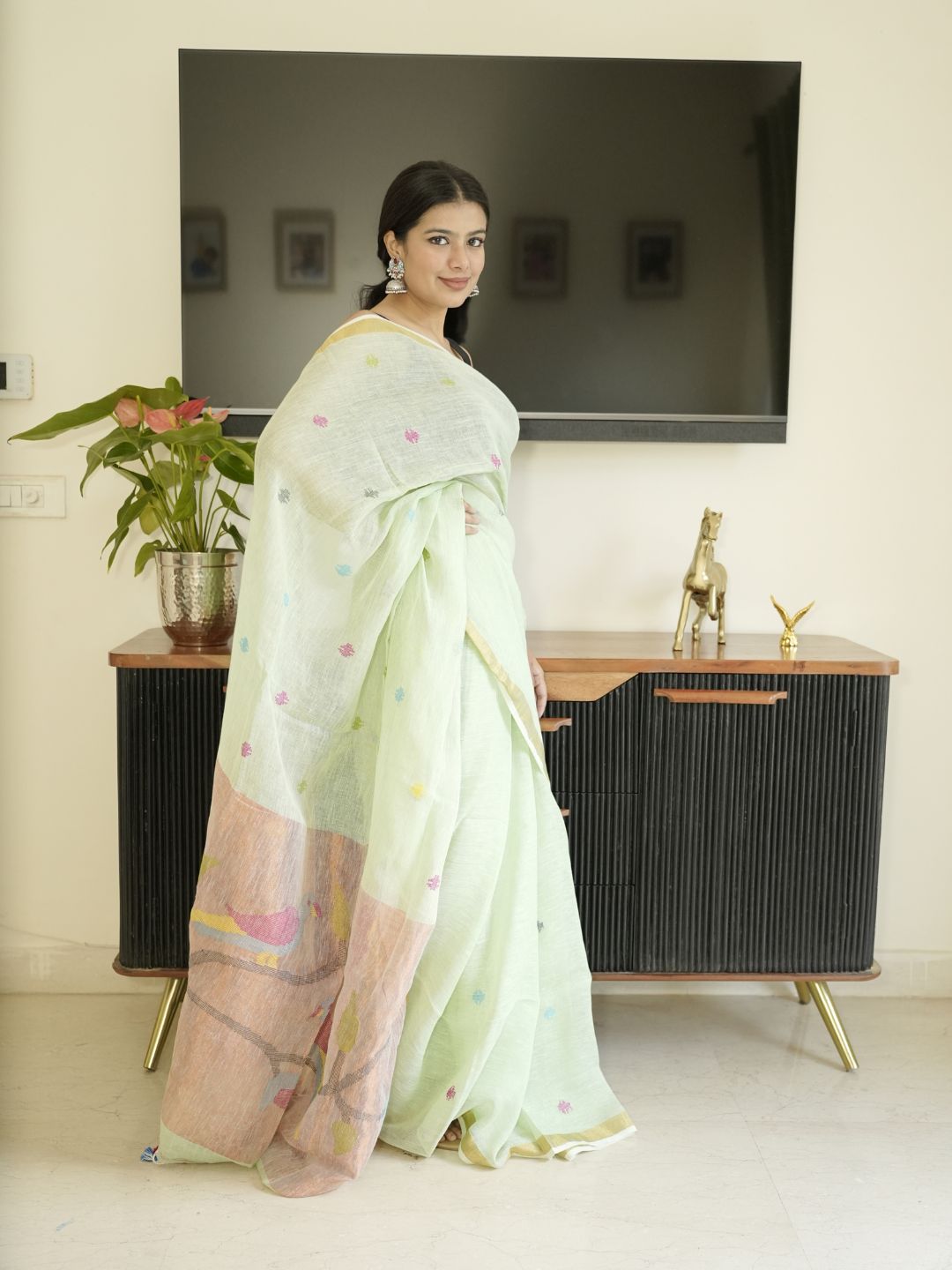 Green Paithani Linen Saree With Hand Embroidery