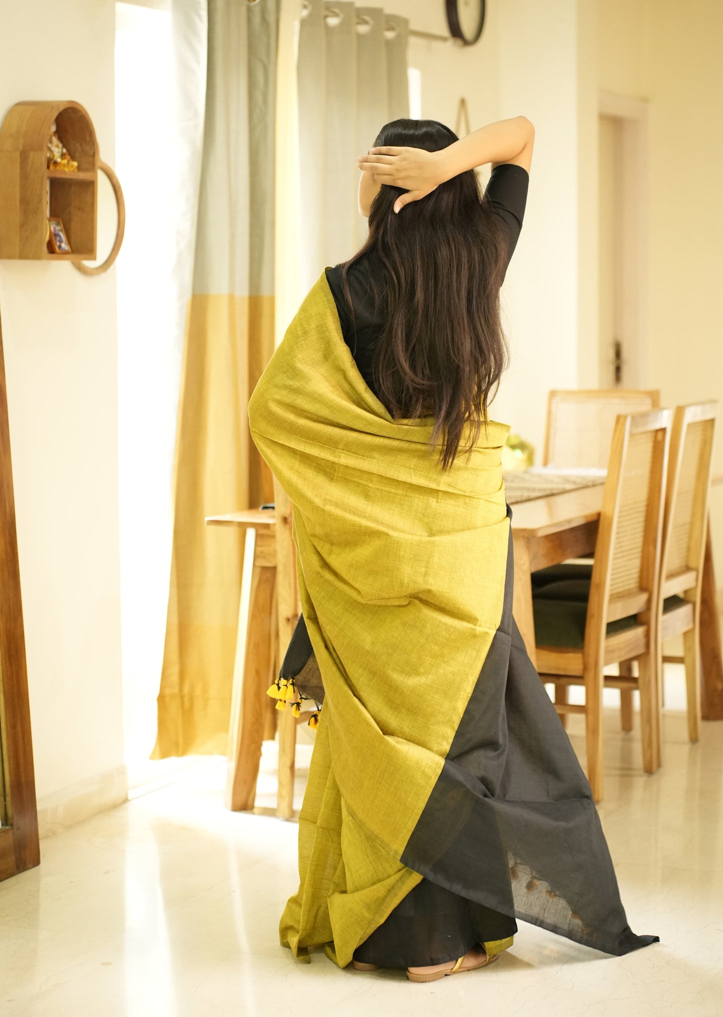 Forest Bloom – Green & Black Cotton Saree