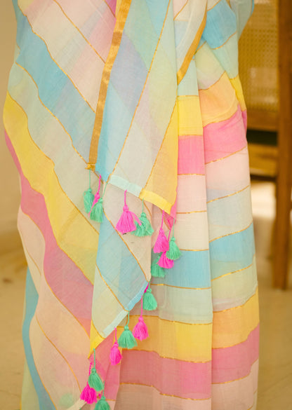 Whispering Colors - Handwoven Mul Cotton Saree