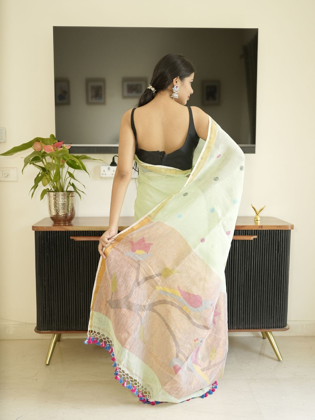 Green Paithani Linen Saree With Hand Embroidery
