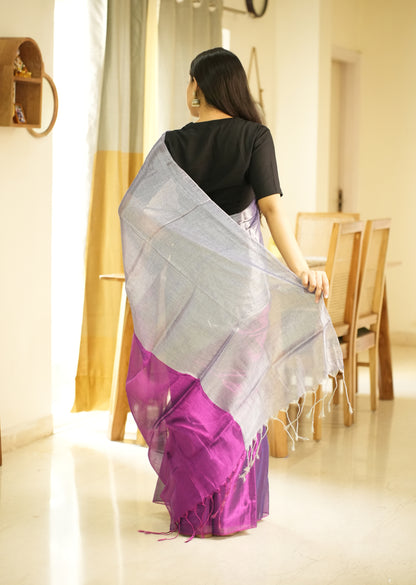 Moonlit Blush – Pink & Silver Glass-Finish Tissue Saree