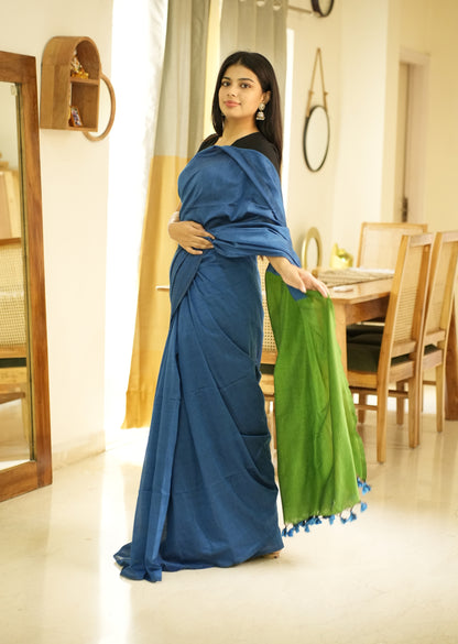 Ocean Melody – Blue & Green Cotton Saree