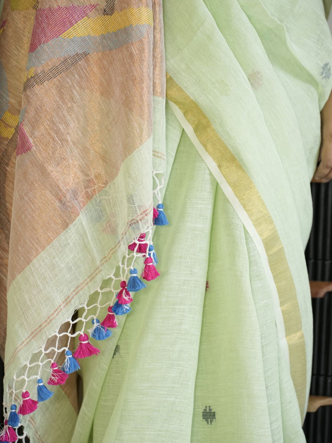 Green Paithani Linen Saree With Hand Embroidery