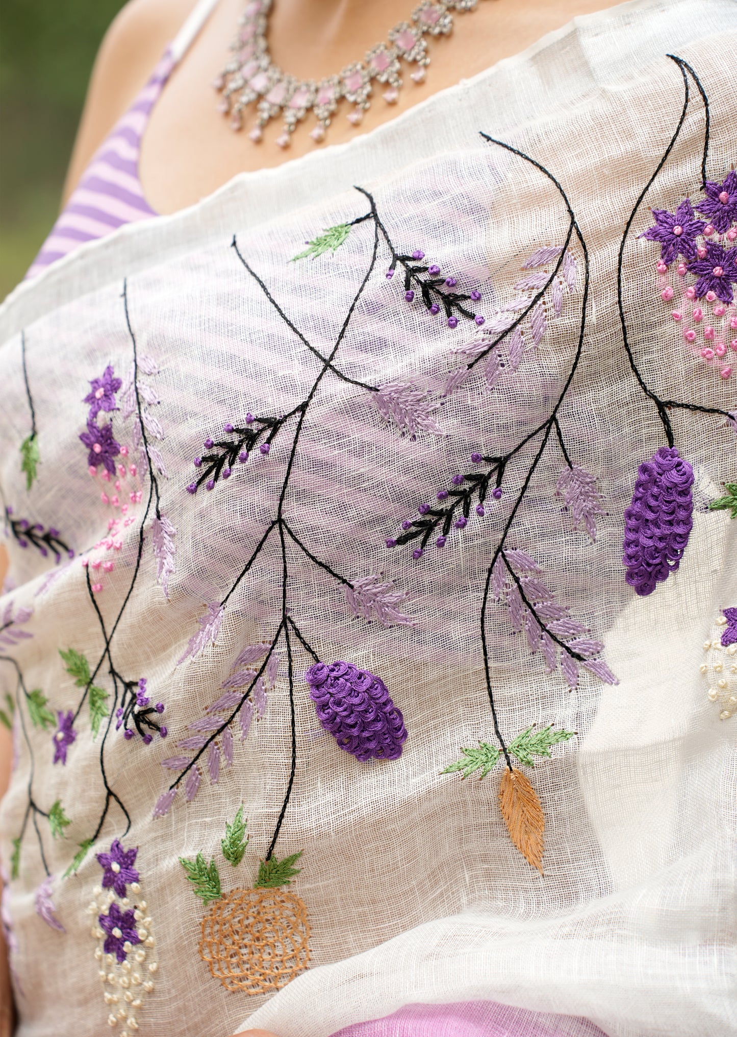 Lavender Whisper – Handwoven Linen Saree with Floral Embroidery