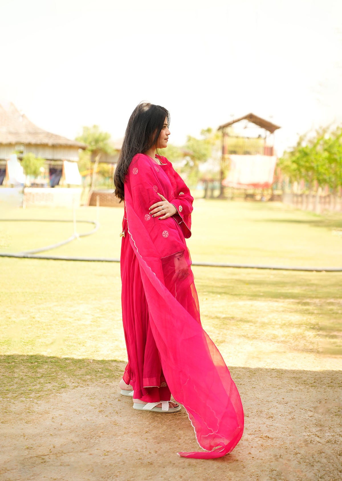 Glamorous Red Shimmer Kurta Set With Dupatta