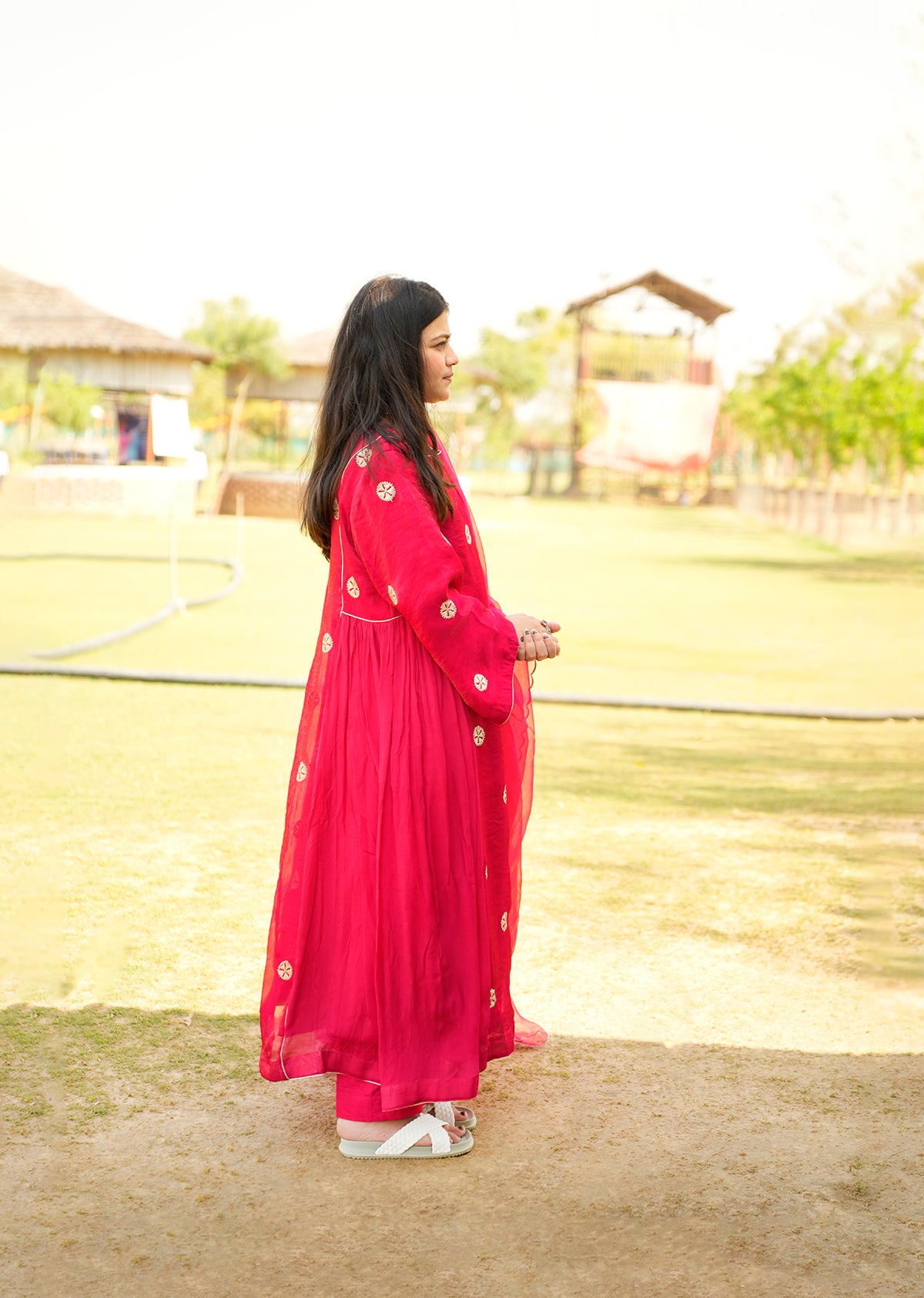 Glamorous Red Shimmer Kurta Set With Dupatta