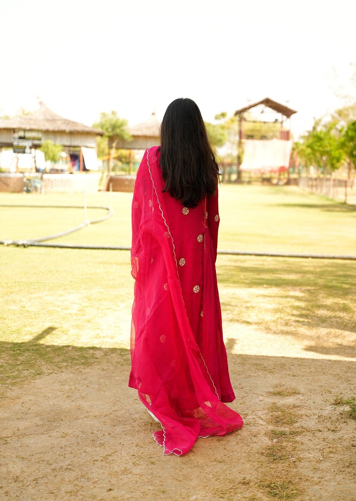 Glamorous Red Shimmer Kurta Set With Dupatta
