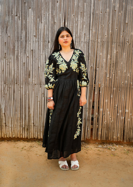 Black Embroidered Cotton Dress For Effortless Style