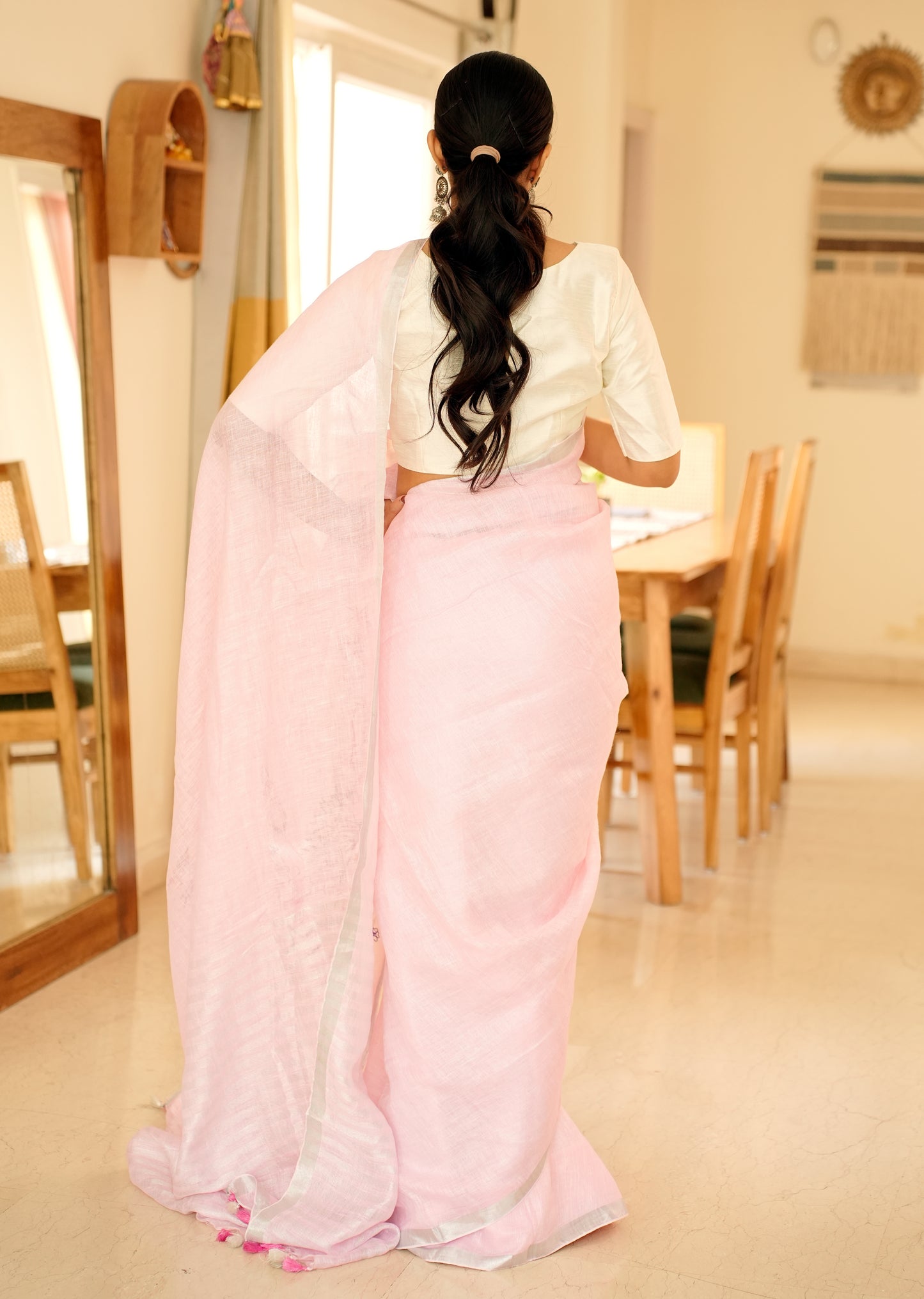 गुलाबो Linen Saree with Elegant Floral Hand Embroidery