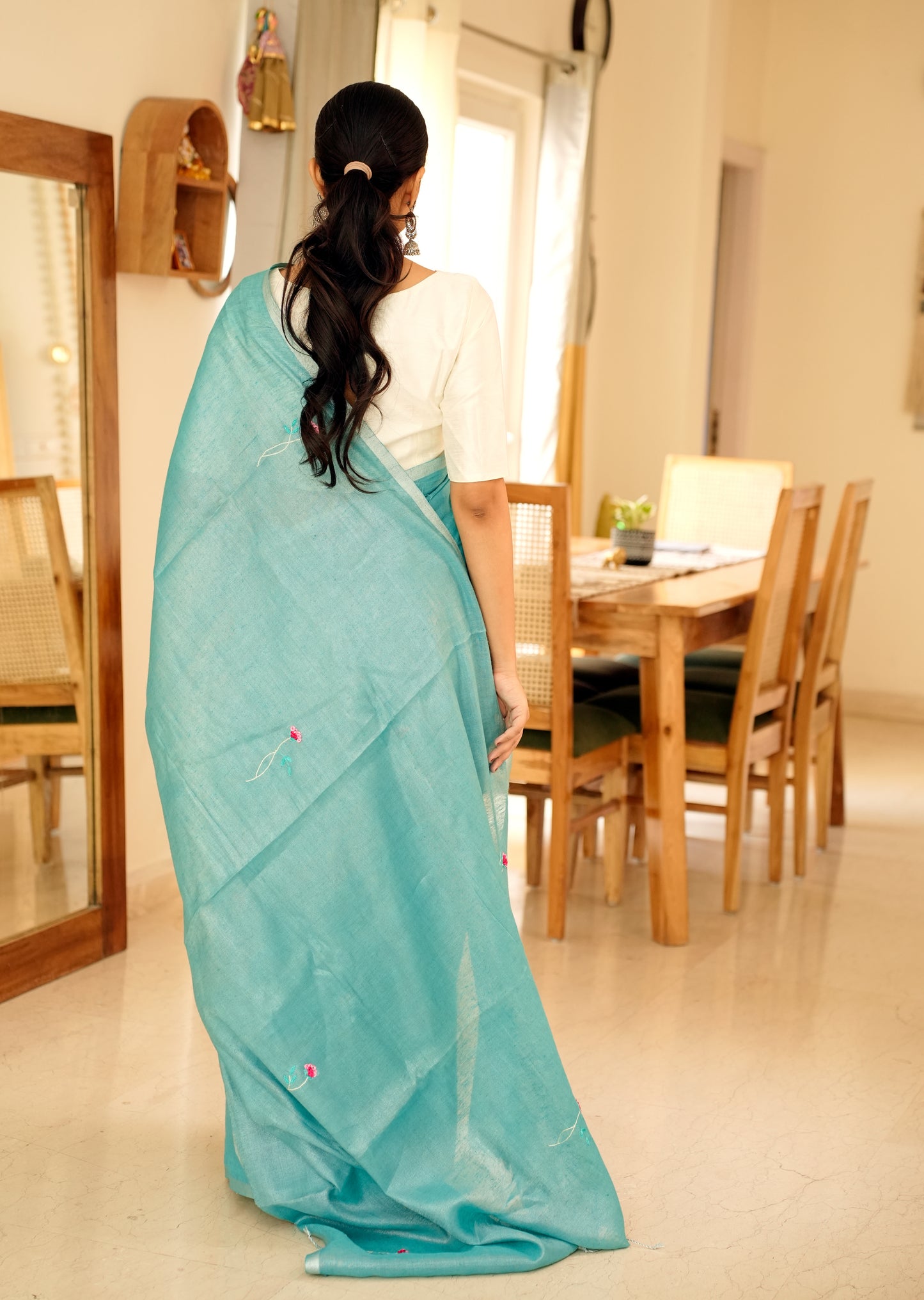 Aqua Whisper Handwoven Linen Saree