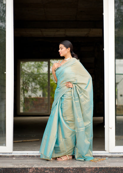 Dual Tone Blue & Gold Handwoven Tissue Saree