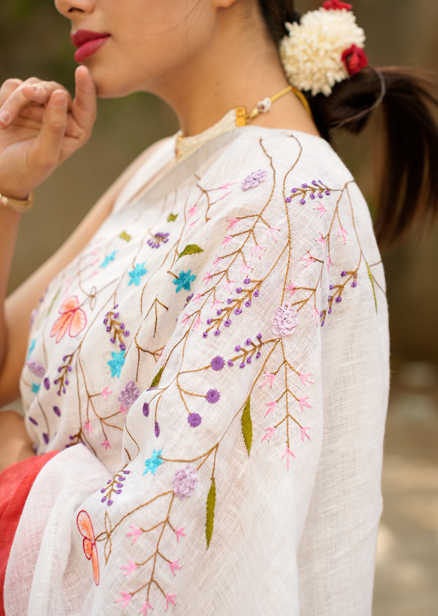 Red & White Blush Bloom Linen Saree With Hand Embroidery