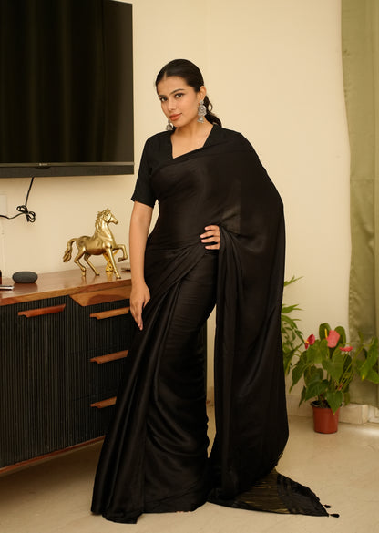 Black Silk Saree with Gold Zari Border – A Timeless Classic