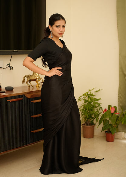 Black Silk Saree with Gold Zari Border – A Timeless Classic