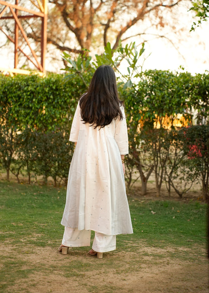 Timeless White Cotton Kurta & Pants