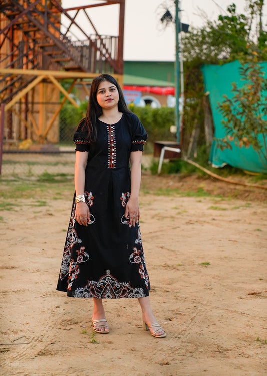 Black Embroidered Cotton Dress – Timeless Beauty
