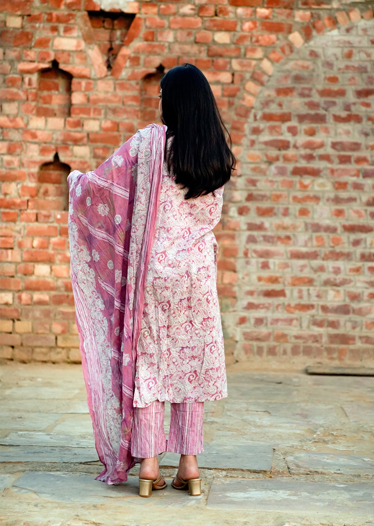 Lavender Cotton Kurta Set with Dupatta – Soft Elegance