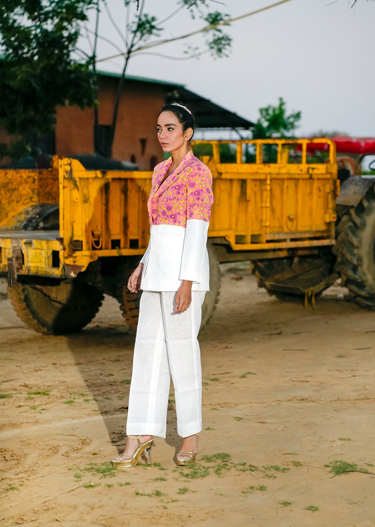 White & Pink Linen Blazer Set for Chic Styling