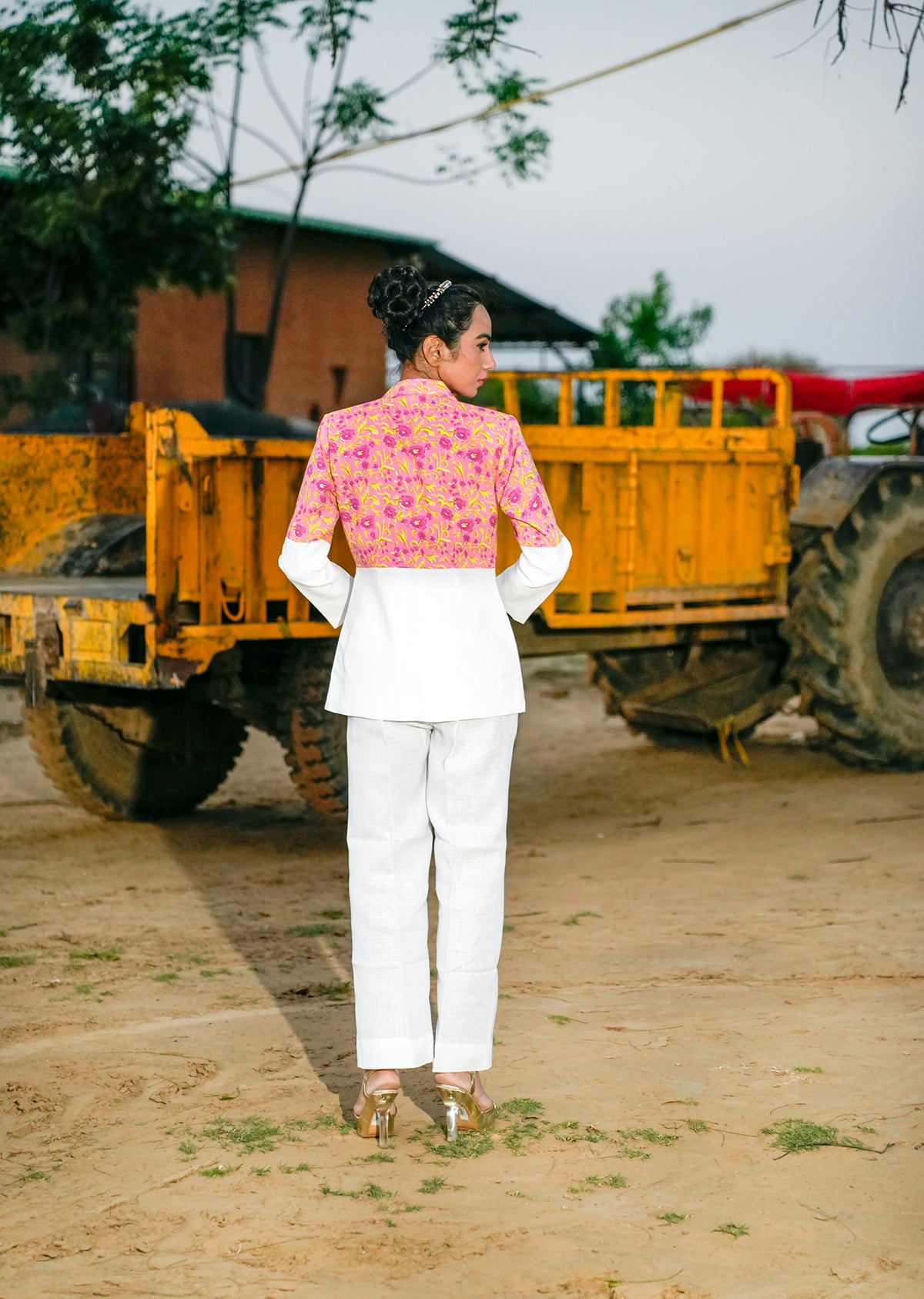 White & Pink Linen Blazer Set for Chic Styling