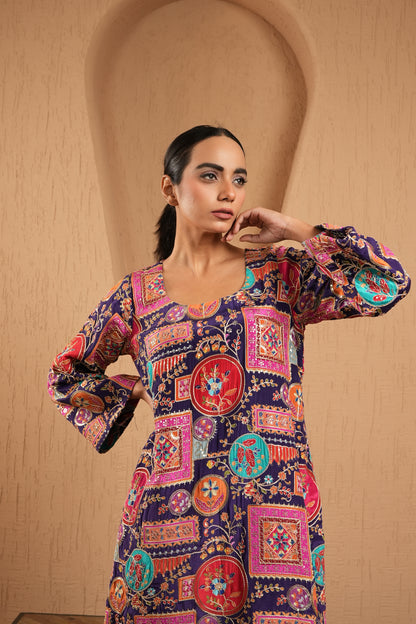 Royal Zari Ensemble Kurta With Pants